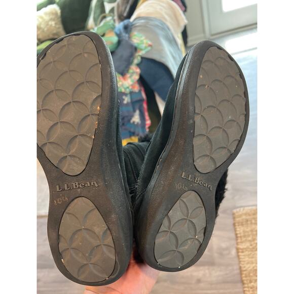 L.L.Bean size 8 black suede waterproof winter boots - Picture 4 of 5